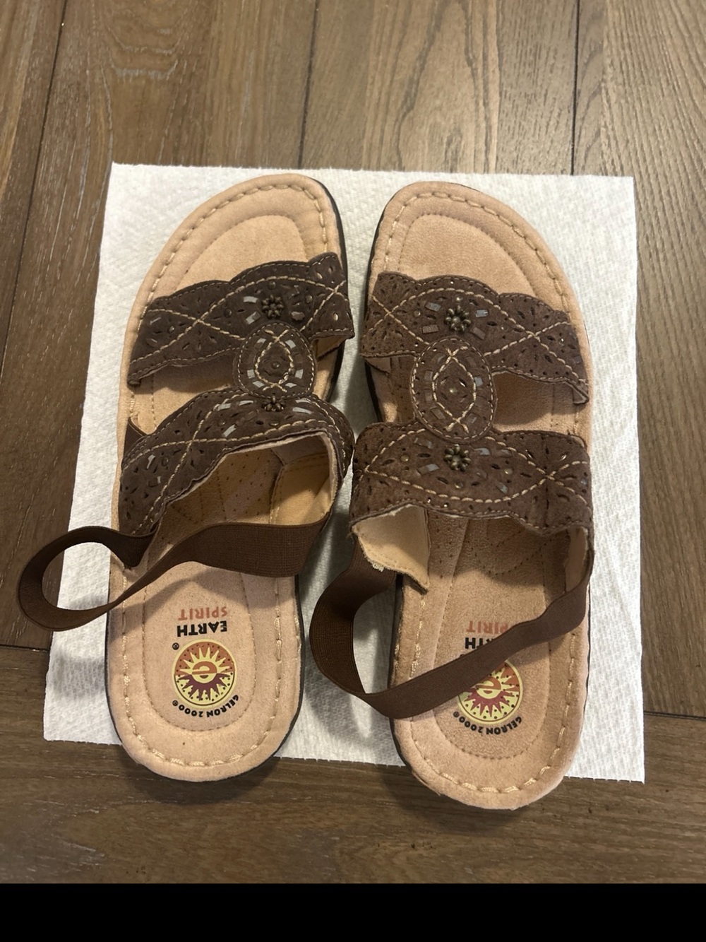 Earth Spirit Brown Cutout Strap Slide Sandals